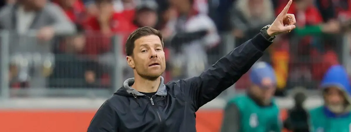 Xabi Alonso, el cara a cara más difícil, hundido con Ancelotti, le promete recuperarlo, le pide que se quede