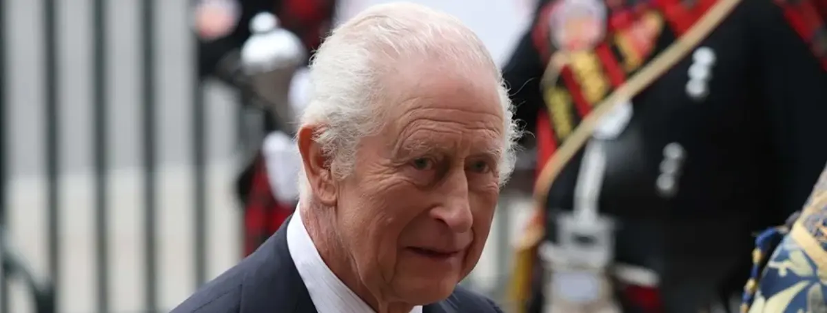 Los médicos de Buckingham confirman a Carlos III el motivo de su fallecimiento