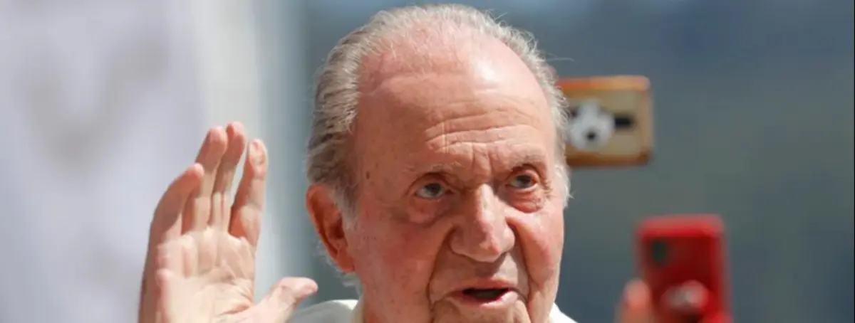 Juan Carlos I atraviesa por un momento muy delicado que obliga a trasladarlo a Portugal