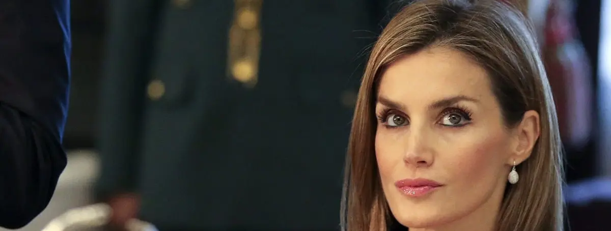 La doble vida de Letizia fuera del matrimonio causa dolores de cabeza en Zarzuela