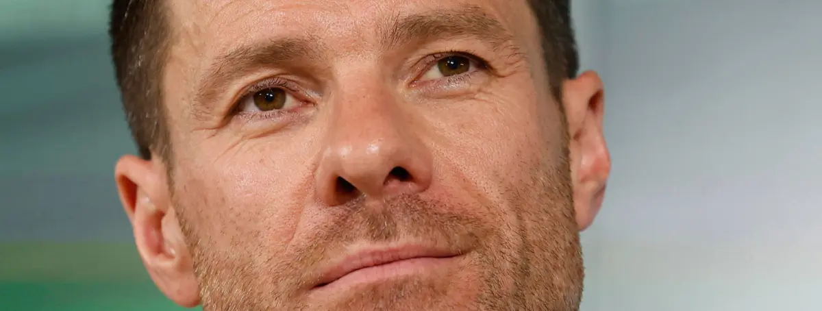 Xabi Alonso ha pedido a Florentino Pérez que venda a uno de los dos