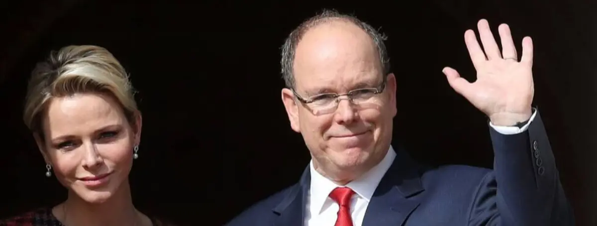 Charlene de Mónaco fue contratada para tapar los secretos del Prínicpe Alberto