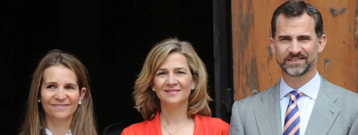 Felipe VI y sus hermanas deciden la última voluntad de su padre