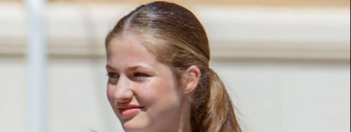 Leonor fuma más que nunca en vacaciones