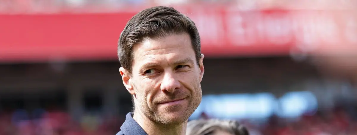 Xabi Alonso, mano dura, llega tarde al entrenamiento y lo castiga sin jugar