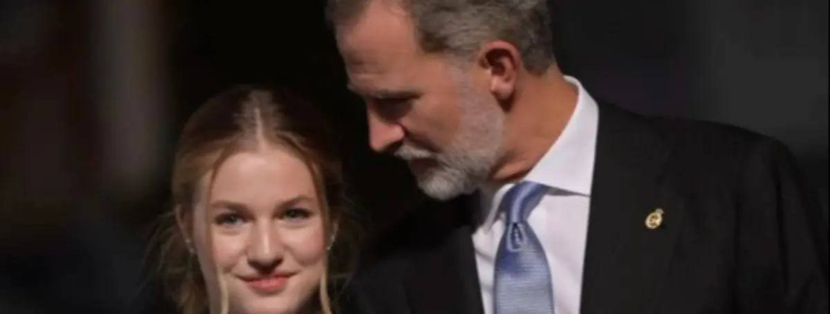 Leonor y Letizia: “Se ha distanciado de la madre y está más unida a Felipe VI”