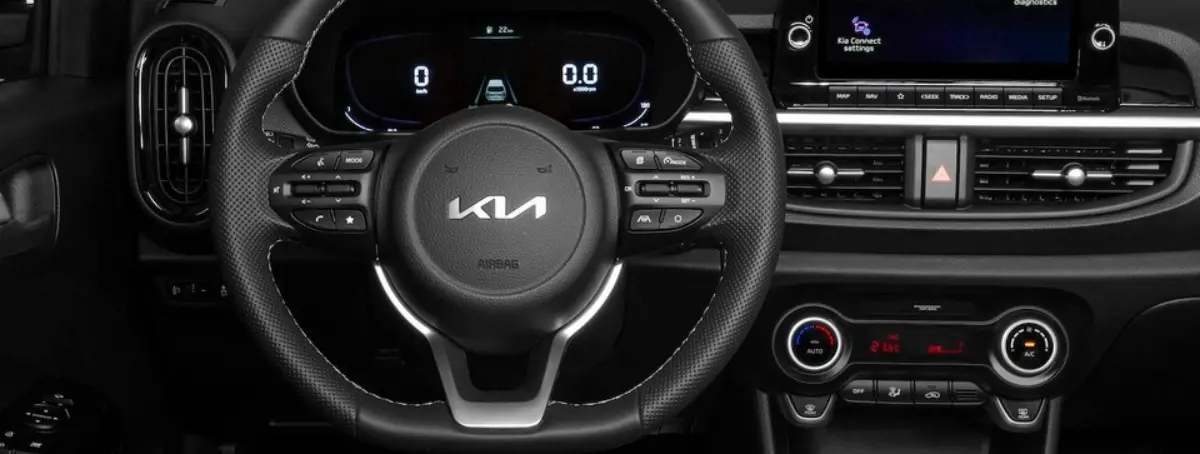 Si buscas una alternativa al Toyota Yaris, este Kia tiene precio lo cost y es más bonito