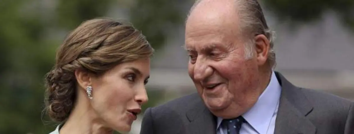 Letizia sale muy mal parada en las memorias de Juan Carlos I que deja a su familia por los suelos