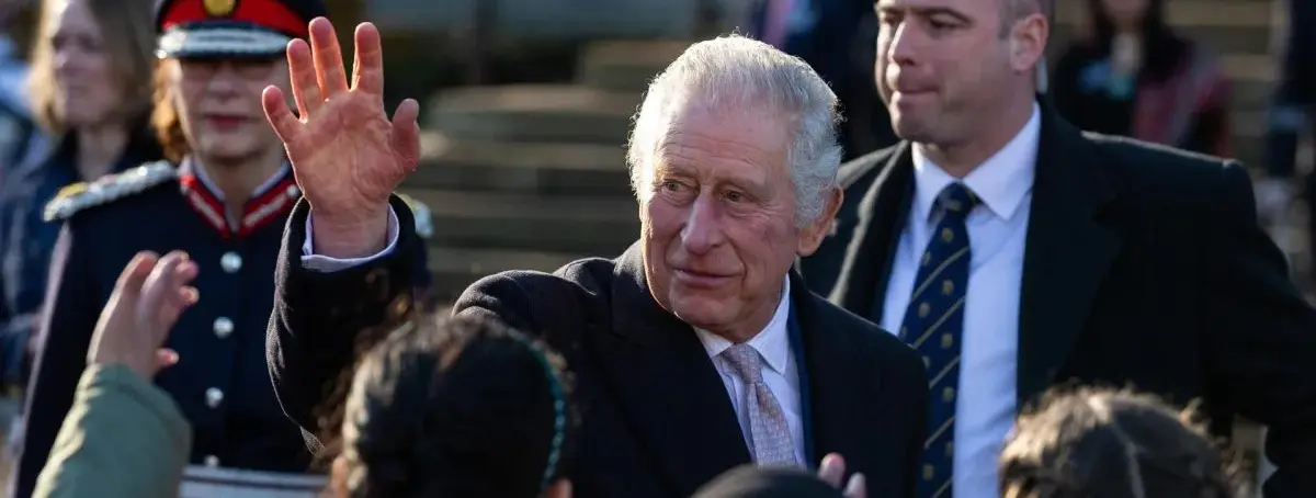 Carlos III se ha tenido que enfrentar a Guillermo de Gales para perdonar a Harry