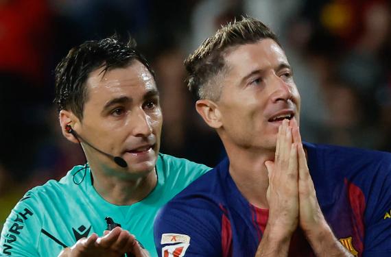 “A Lewandowski lo están desalojando de una discoteca”: el polaco acabó harto en el último partido del Barça