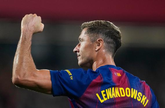 Hansi Flick se ha reunido con Lewandowski y Ferran para explicar su decisión final