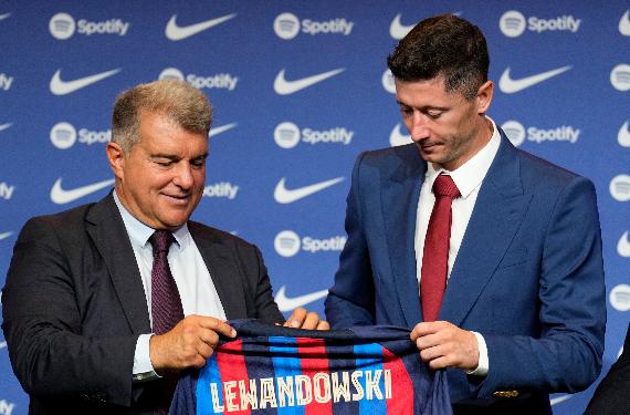 Joan Laporta ha dejado caer que no fichará un delantero como recambio de Lewandowski