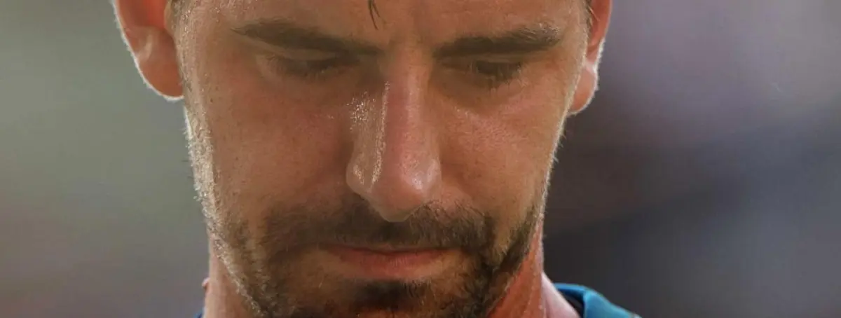 Courtois baja el pulgar, el equipo sufre, no está en su mejor momento de forma, el Real Madrid le pide más