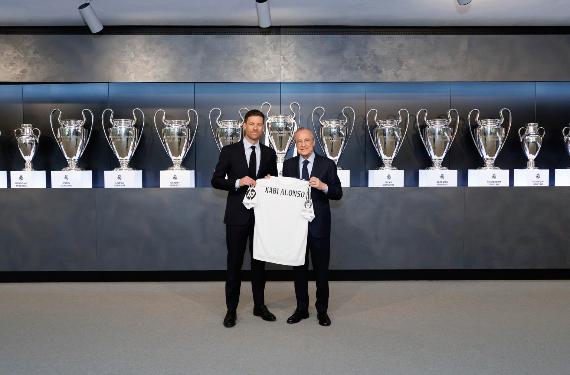 Florentino Pérez diseña el nuevo Real Madrid con Xabi Alonso: cuatro jugadores no seguirán