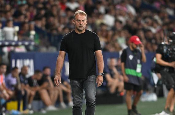 Flick se lo carga, no jugará contra el Girona y, si no cambia, será suplente en el Clásico