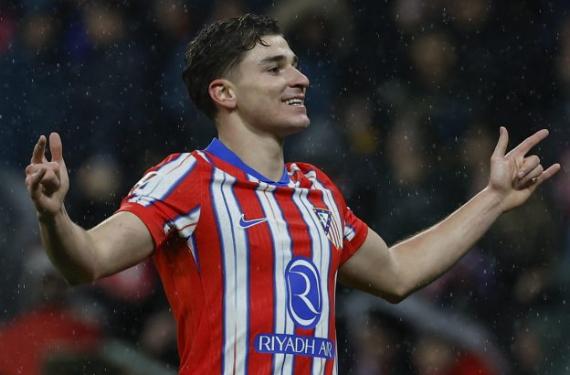 El Atlético de Madrid ofrece un intercambio por Julián Álvarez: un titular, 30 millones y es culé