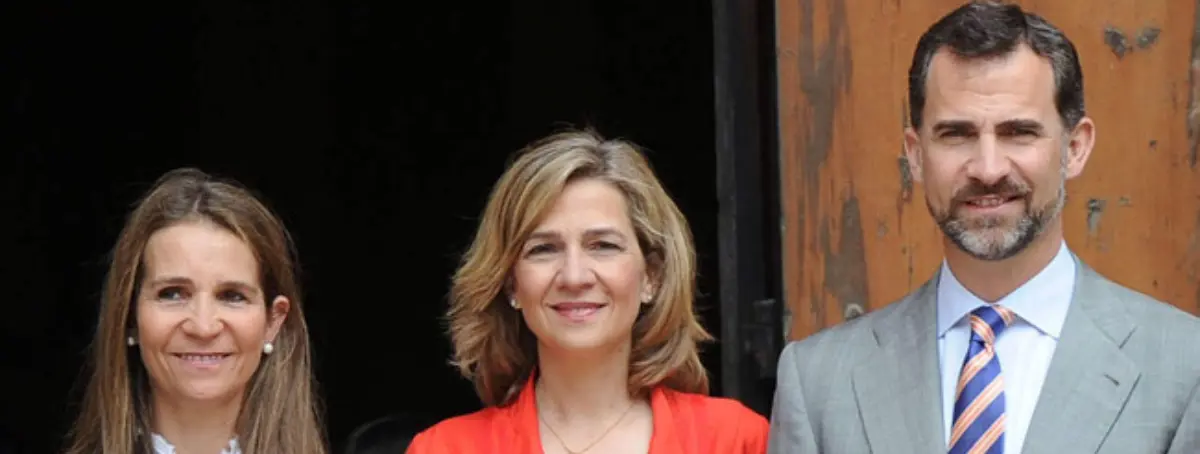 La infanta Cristina, Elena y Felipe VI pactan la salida de la reina Sofía de Zarzuela