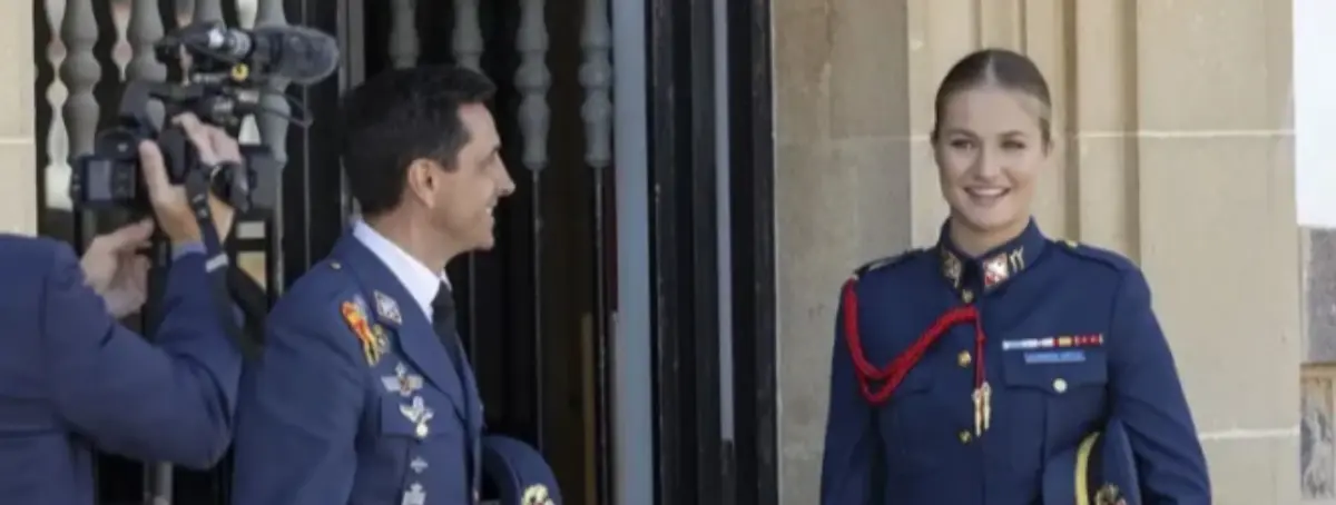 Compañeros de San Javier cuentan que Leonor está liada con un oficial