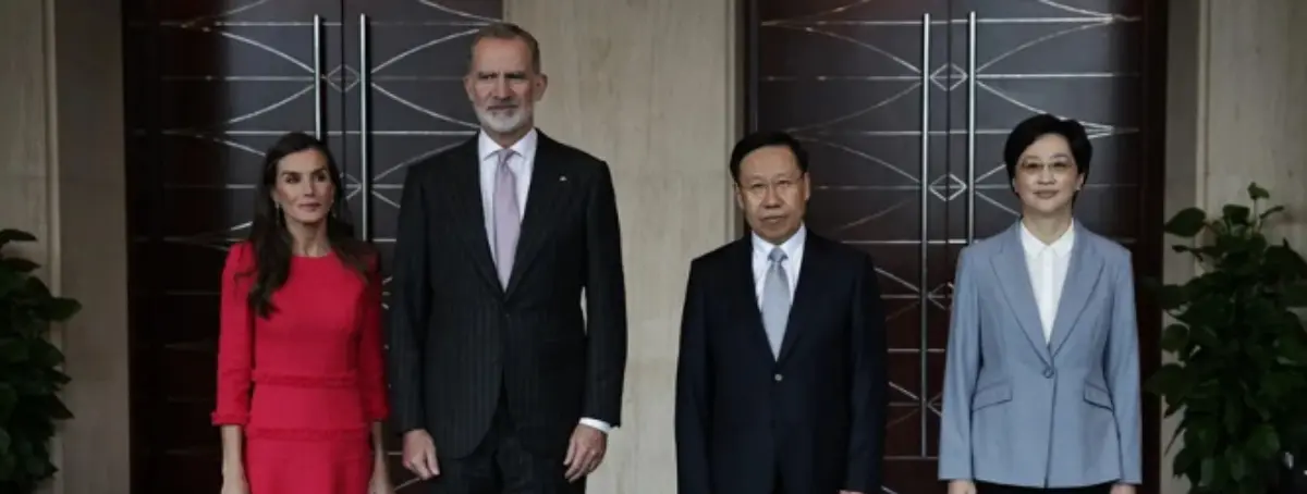 La cena privada de Felipe VI y Letizia con el presidente Xi Jinping y la primera dama acaba peor que mal