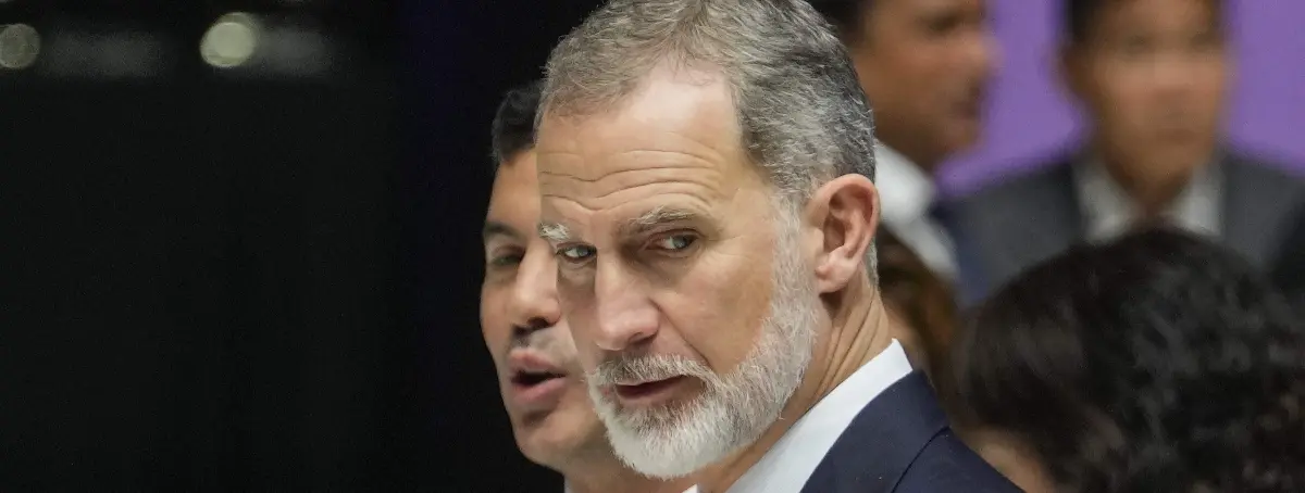 La nieta de Franco, emparentada con el Marqués de Villaverde, tiene una aventura con Felipe VI