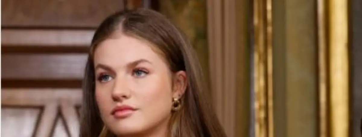 Leonor sale disfrazada por la noche para que no la reconozca nadie