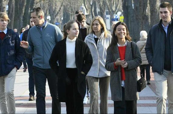 Un hijo de la infanta Cristina prometió no hablar con Letizia nunca más si no pedía perdón a su padre