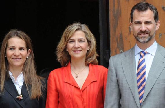 La infanta Cristina, Elena y Felipe VI pactan la salida de la reina Sofía de Zarzuela