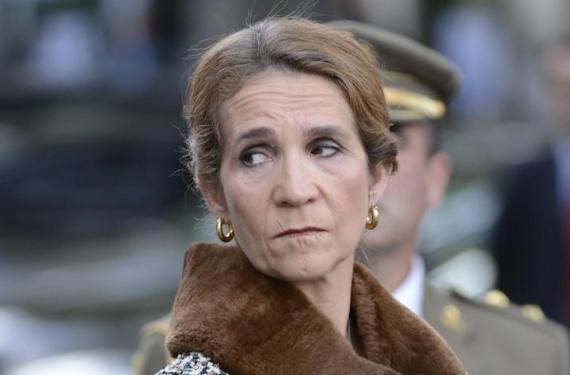 La infanta Elena explica, dolida, el menosprecio de Leonor por su abuelo