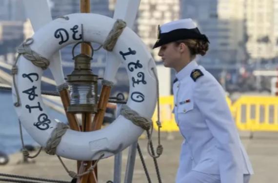 Compañeros de San Javier viven con pánico las crisis de Leonor