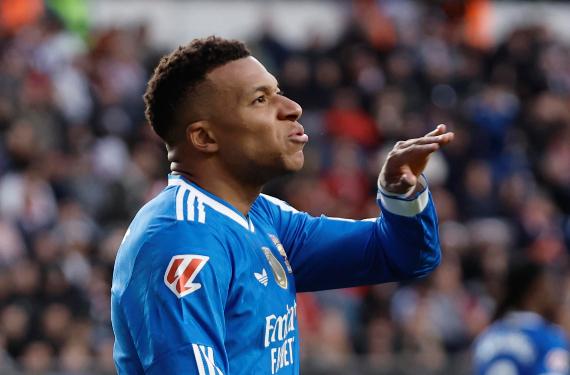 Mbappé, ahora sí, ha dicho basta, no lo quiere a su lado, pero Xabi Alonso no se atreve a quitarlo