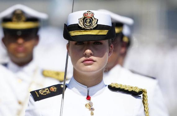 Oficiales de San Javier están hartos del problema de higiene que sufre Leonor