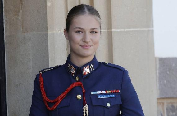 Oficiales de San Javier aíslan a Leonor por la gravedad de los suecos de la madrugada del lunes