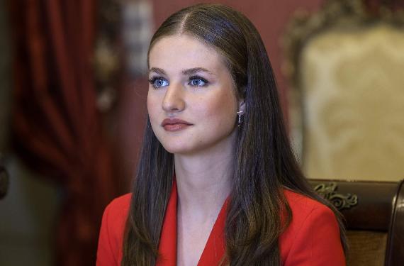 Compañeros de San Javier explican a sus familias que Leonor es lo más parecido a una niña malcriada