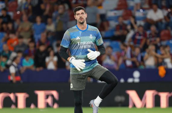 Courtois le pide, por favor, que pare porque está perjudicando al Real Madrid