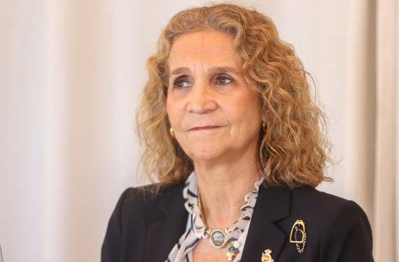 La infanta Elena pidió a su madre que no llevara a su amante a Zarzuela