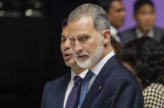 La nieta de Franco, emparentada con el Marqués de Villaverde, tiene una aventura con Felipe VI