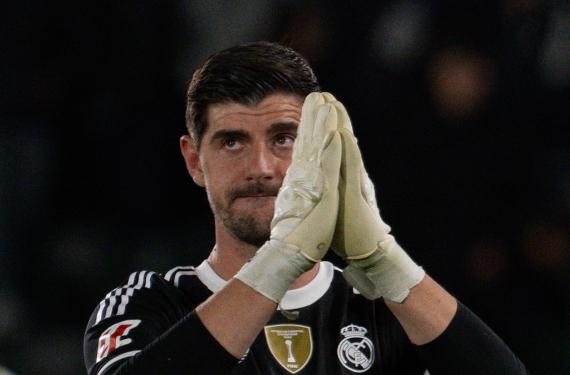 Courtois se queja de que el Real Madrid, por momentos, juega con diez