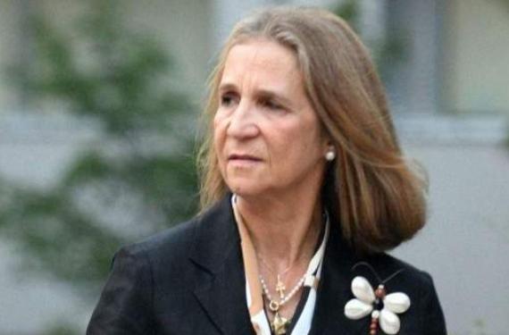 La infanta Elena, muy contundente con su hermano, le deja claro que papá sólo “ha venido por sus nietas”