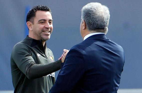 Xavi Hernández fue el primero en avisar a Joan Laporta de que no tenía nivel para el Barça