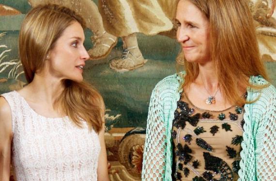 La infanta Elena acusa a Letizia de estar acabando con el futuro de Froilán