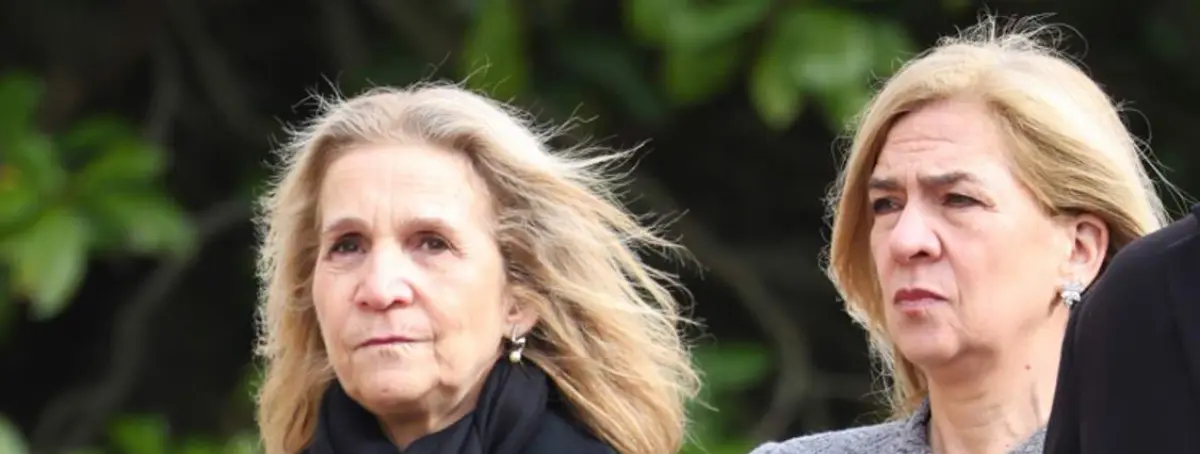 La infanta Elena y Cristina quieren traer a su padre a Madrid en 20 días