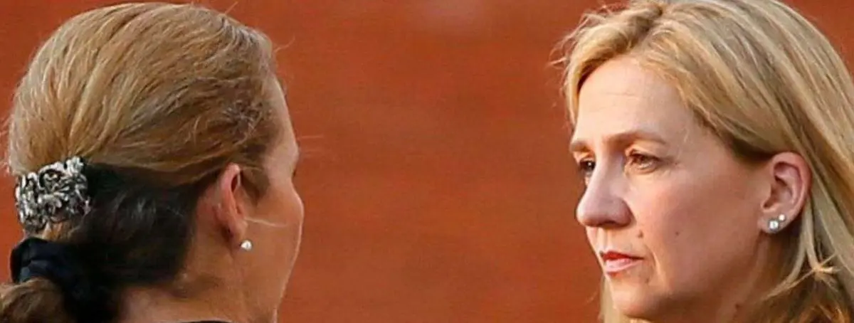 La infanta Elena y Cristina sospechosas de conspirar contra su hermano