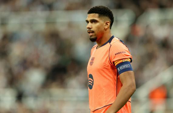 Ronald Araujo le comunica al Barça que atraviesa por problemas graves