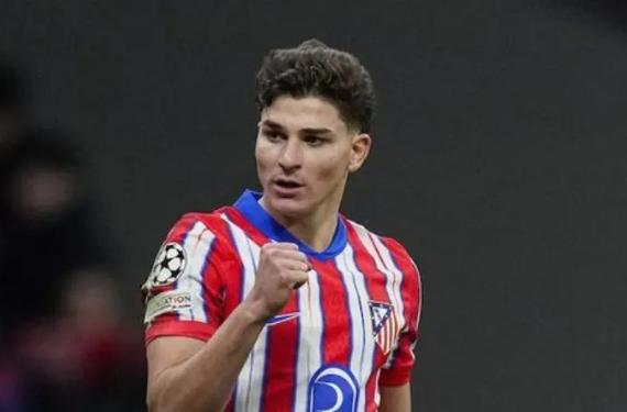 Julián Álvarez se cae de la lista de candidatos para sustituir a Lewandowski