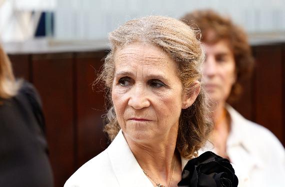 La infanta Elena es uno de los nombres en la conspiración contra su hermano