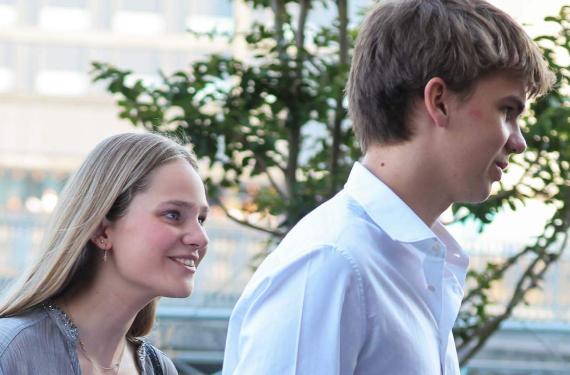 Miguel Urdangarin y sus hermanos se van sin pasar por caja por órdenes de no cobrar a ningún Borbón