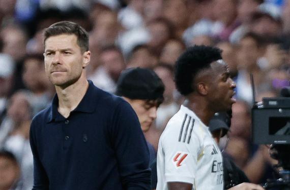 Vinicius frena su salida del Real Madrid porque sabe que van a echar a Xabi Alonso