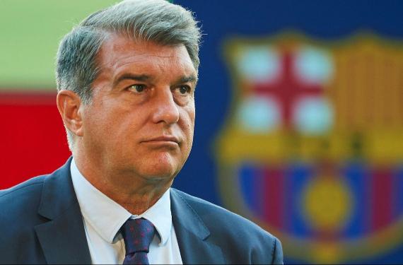Cobra mucho para lo que juega, Joan Laporta no sabe qué hacer con él