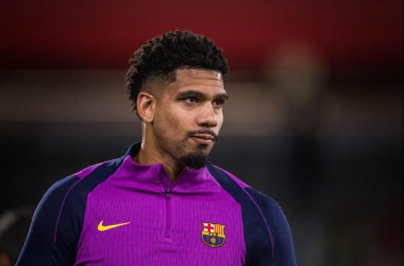 Deco se mueve con todo para cerrar al sustituto de Ronald Araújo