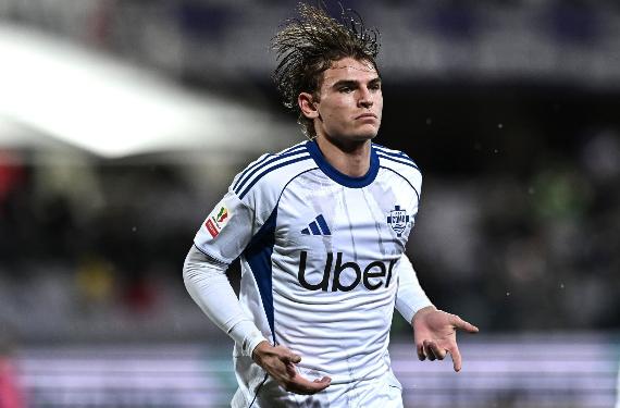 Nico Paz, desolado: rompe a llorar tras fallar el penalti que daba la victoria al Como